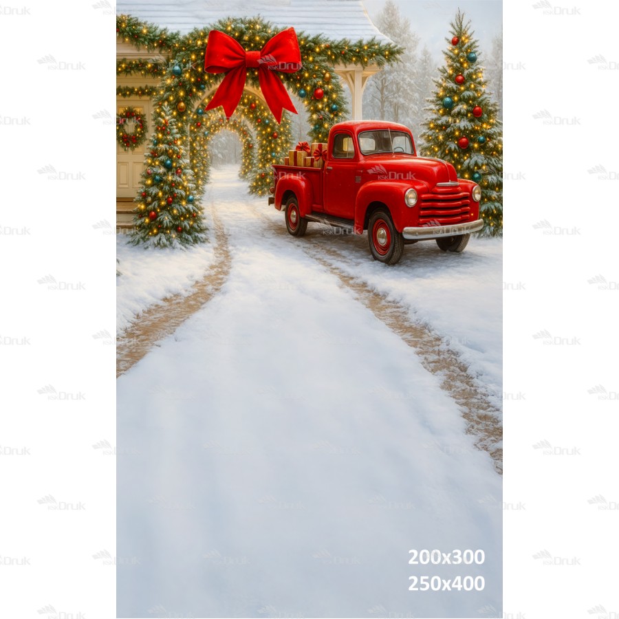 Tło fotograficzne – Zimowa sceneria z czerwonym pickupem i choinkami | B_1172